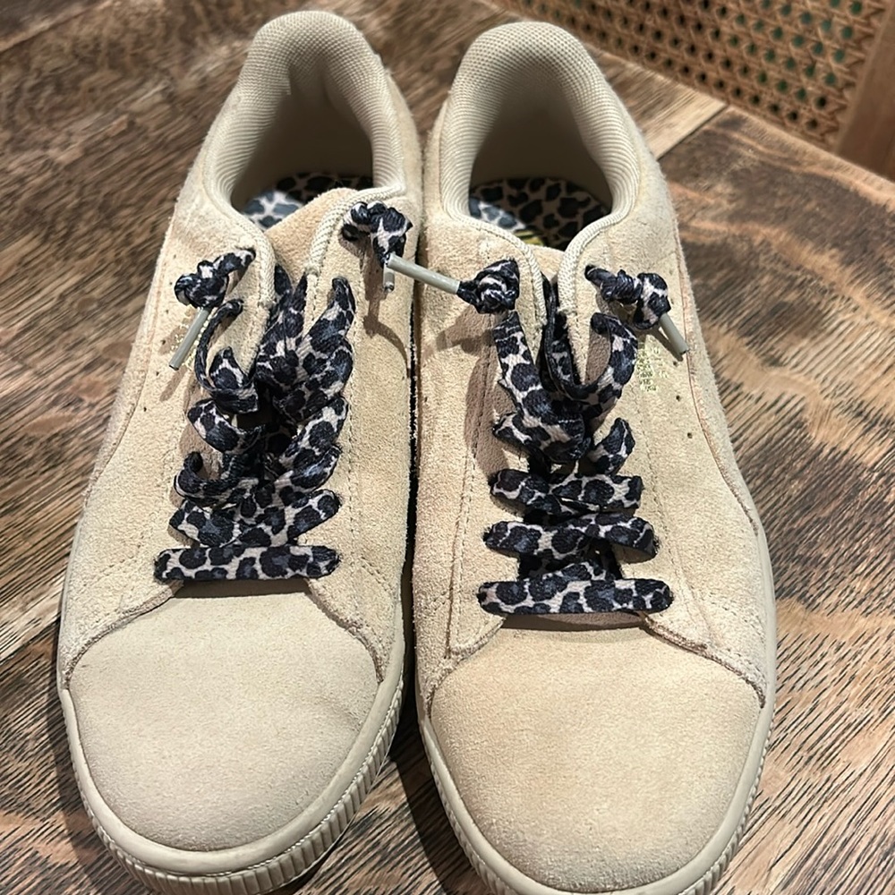 Suede puma sneakers